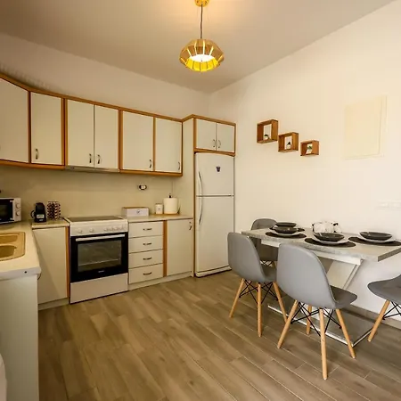 Nectar 2 Bedrooms 4 Pers With Jacuzzi By Mps Βίλα *